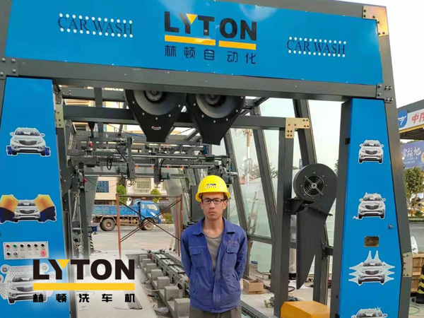 提前布局，拓客引流！華南湛江吳川電力加油站選配林頓FX11型隧道式全自動(dòng)洗車機(jī)