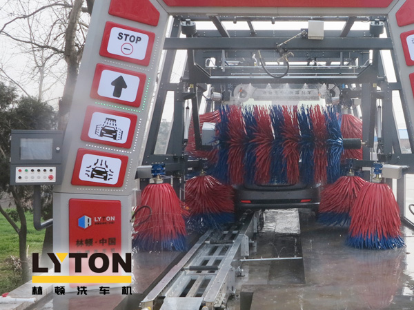 全自動(dòng)洗車機(jī)日常養(yǎng)護(hù)不能少----設(shè)備品質(zhì)雖好,但仍需注重維保!
